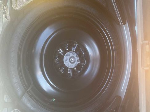 Used 2015 Lexus IS 250 image 28