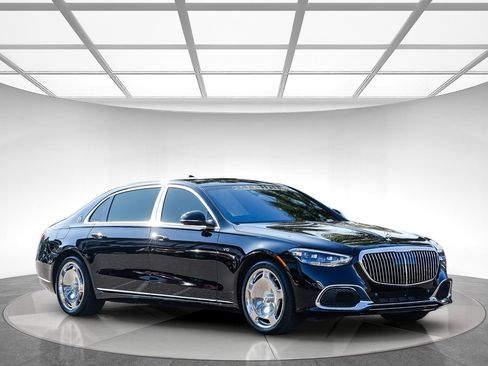 Certified 2023 Mercedes-Benz Maybach S 680 4MATIC image 5