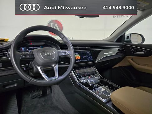 Used 2023 Audi Q8 Premium w/ Convenience Package AWD/4WD image 21