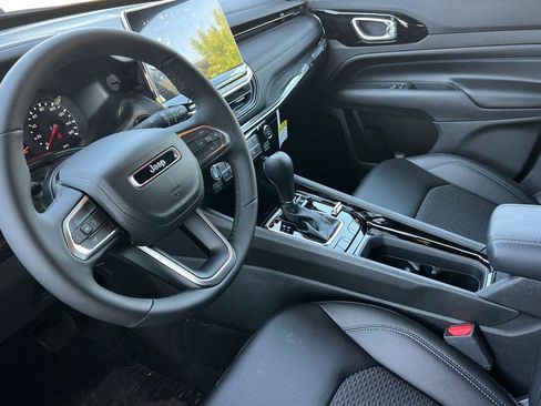 New 2026 Jeep Compass Latitude AWD/4WD image 10