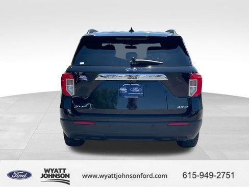 Certified 2022 Ford Explorer XLT AWD/4WD image 4
