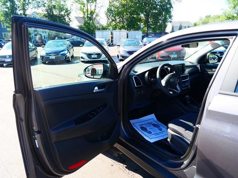Used 2021 Hyundai Tucson SE AWD/4WD image 15