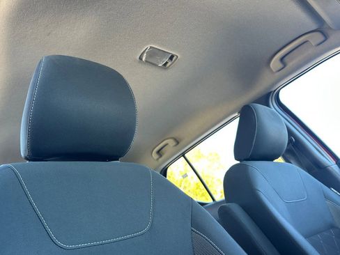 Used 2020 Nissan Kicks SV image 17