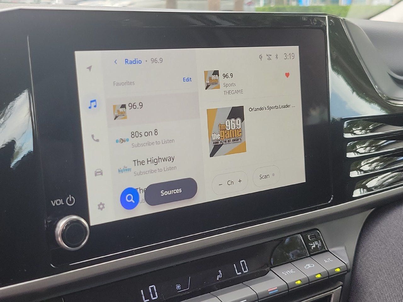 Used 2026 Toyota Camry LE FWD image 25