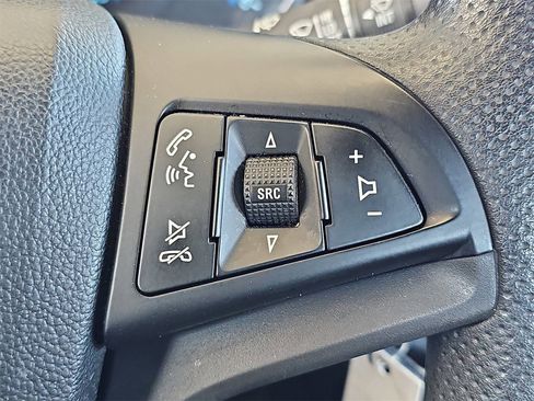Used 2015 Chevrolet Cruze LT image 17