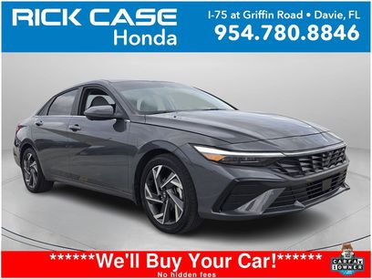 Used 2024 Hyundai Elantra Limited