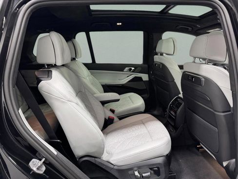 New 2026 BMW X7 xDrive40i w/ M Sport Package image 13