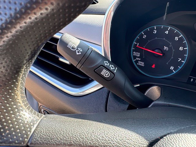 Used 2020 Chevrolet Equinox LS AWD/4WD image 19