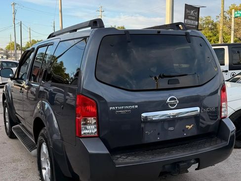 Used 2012 Nissan Pathfinder S w/ Protection Pkg image 6