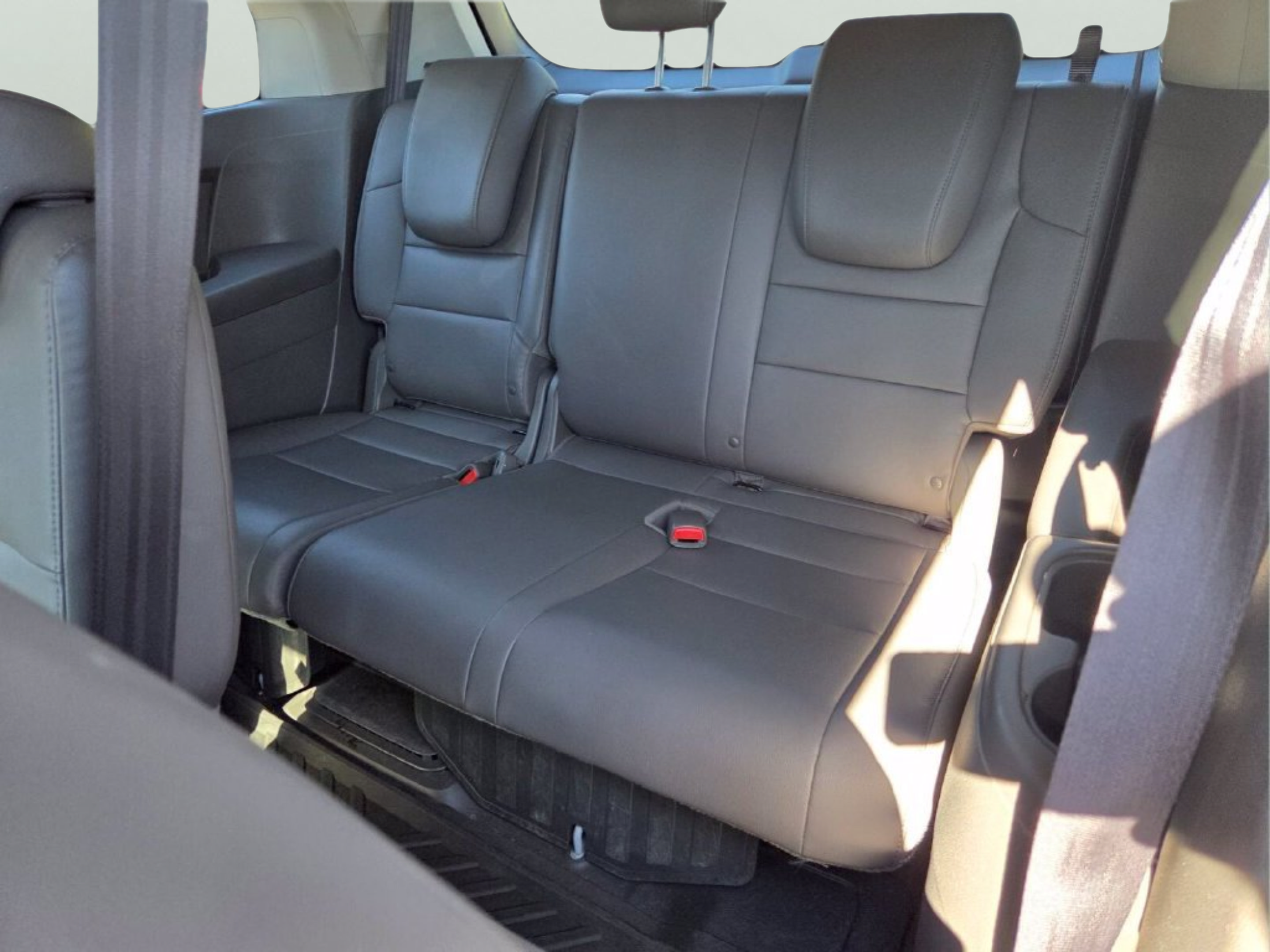 Used 2015 Honda Odyssey EX-L image 12