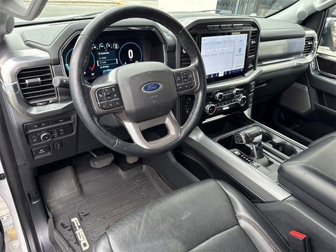 Used 2021 Ford F150 Lariat w/ Equipment Group 502A High image 11