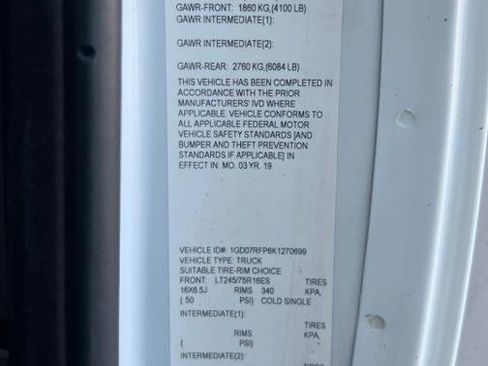 Used 2019 GMC Savana 3500 w/ Power Convenience Package RWD image 39