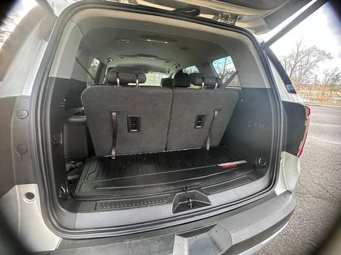 Used 2020 GMC Acadia SLE w/ Driver Convenience Package image 23