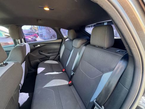 Used 2017 Ford Focus ST image 23