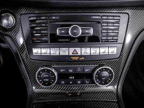 Used 2015 Mercedes-Benz SL 63 AMG w/ Driver Assistance Package image 26