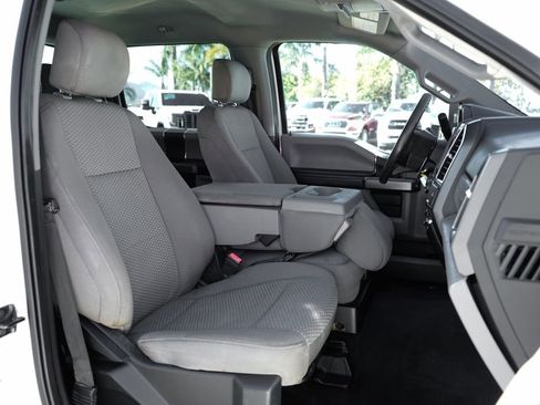 Used 2021 Ford F550 4x4 Crew Cab Super Duty image 35