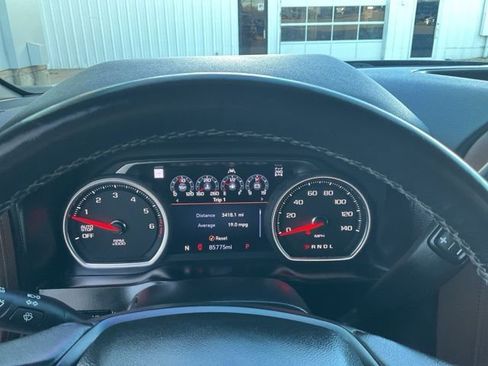 Used 2019 Chevrolet Silverado 1500 High Country w/ Technology Package image 13