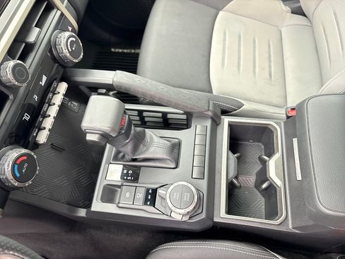Used 2024 Toyota Tacoma TRD Sport AWD/4WD image 21