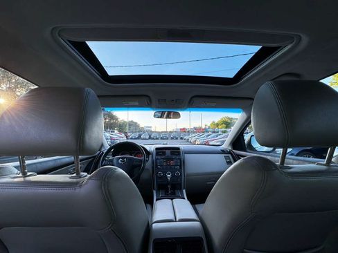 Used 2012 MAZDA CX-9 Touring w/ Moonroof & Bose Audio Pkg AWD/4WD image 15