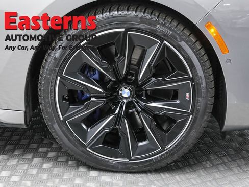 Used 2023 BMW 760i xDrive w/ Executive Package AWD/4WD image 34