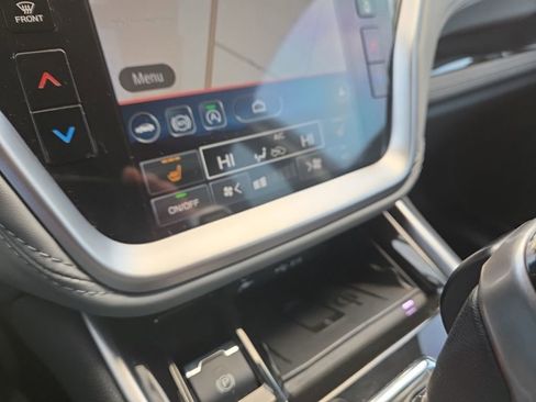 Used 2020 Subaru Outback Limited image 35