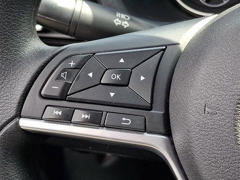 Certified 2023 Nissan Sentra SV FWD image 21