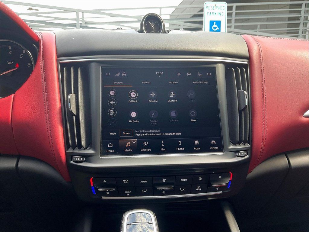 Used 2022 Maserati Levante Modena S AWD/4WD image 15
