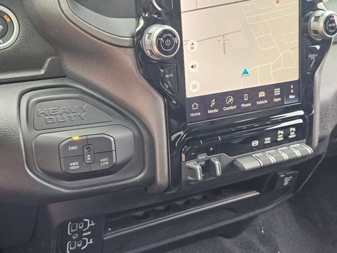 New 2026 RAM 2500 Tradesman AWD/4WD image 26