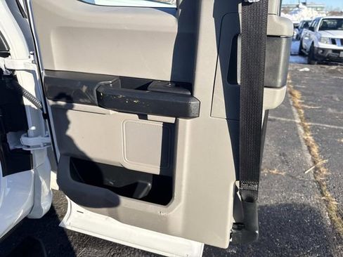 Used 2020 Ford F350 XL w/ Power Equipment Group image 24