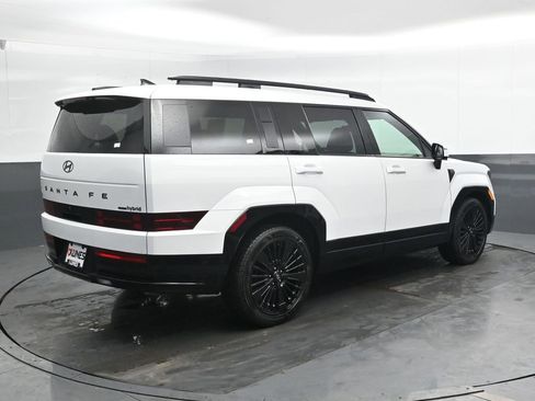 Used 2025 Hyundai Santa Fe Calligraphy image 3