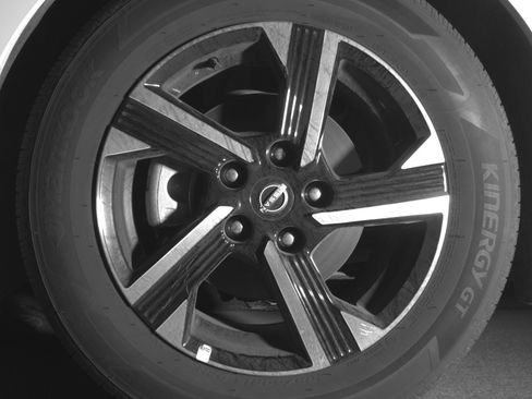 Used 2025 Nissan Sentra SV FWD image 12