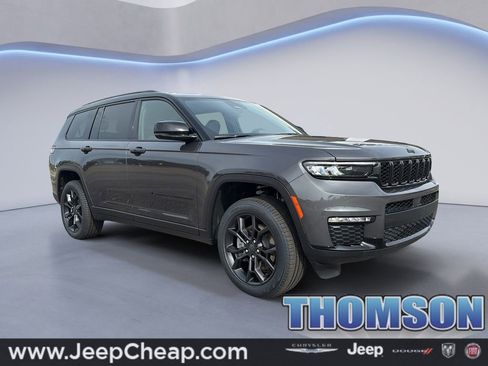 New 2025 Jeep Grand Cherokee L Limited w/ Trailer Tow Package image 1