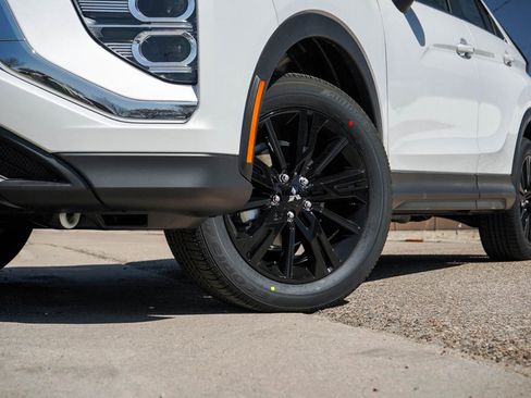 New 2025 Mitsubishi Eclipse Cross LE image 6