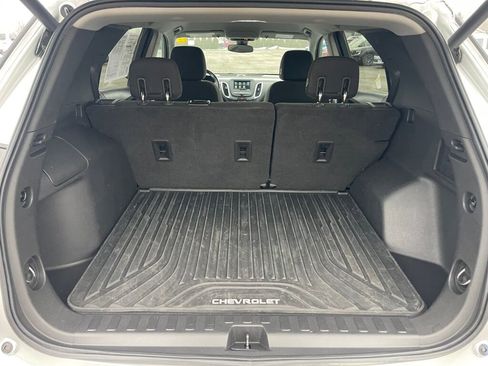 Used 2019 Chevrolet Equinox LT w/ Driver Convenience Package image 15