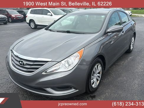 Used 2012 Hyundai Sonata GLS FWD image 1