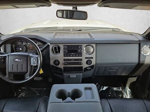 Used 2015 Ford F350 XLT w/ XLT Interior Package AWD/4WD image 12