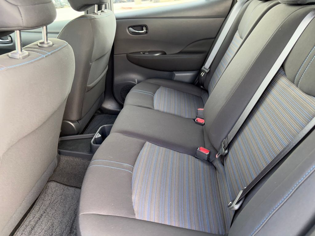 Used 2025 Nissan Leaf S w/ Protection Package FWD image 28