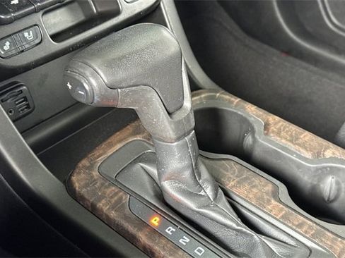 Used 2021 GMC Canyon Denali image 21