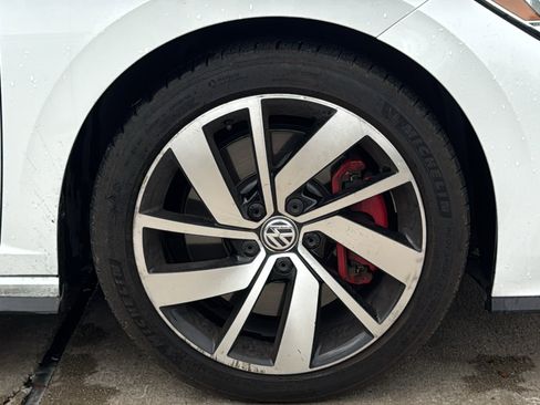 Used 2019 Volkswagen Jetta GLI Autobahn image 33