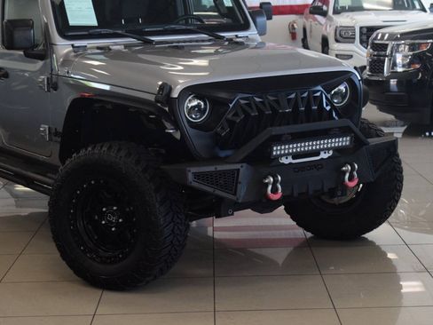 Used 2020 Jeep Wrangler Unlimited Sport AWD/4WD image 50