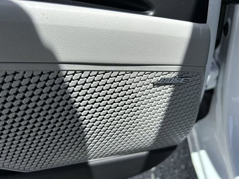 New 2025 Hyundai Elantra Limited image 21