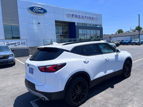 Used 2019 Chevrolet Blazer LT FWD image 9