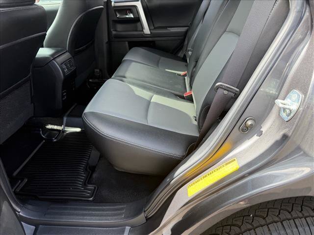 Used 2018 Toyota 4Runner SR5 Premium AWD/4WD image 11