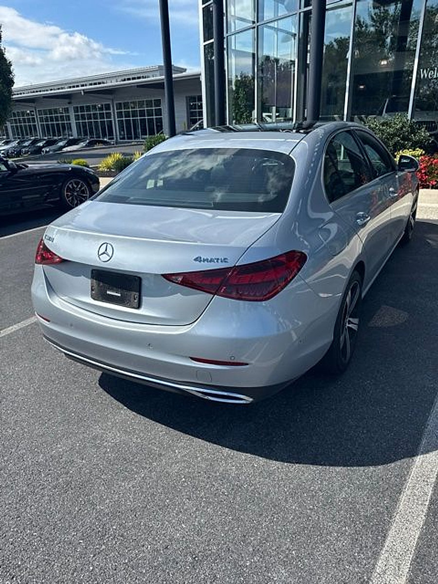 Certified 2023 Mercedes-Benz C 300 4MATIC Sedan image 4