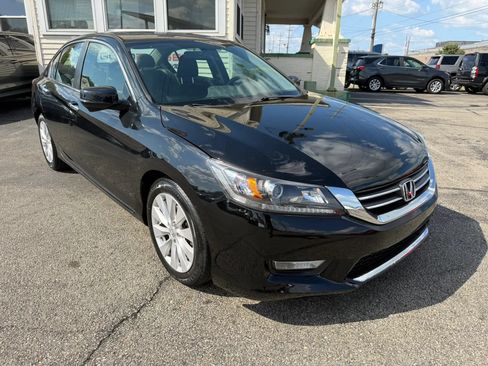 Used 2015 Honda Accord EX image 5
