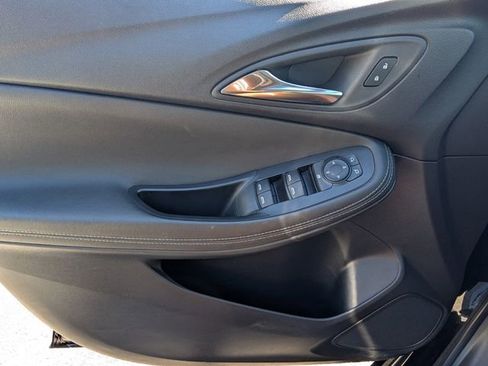 Used 2024 Buick Encore GX Sport Touring w/ Comfort Package image 35