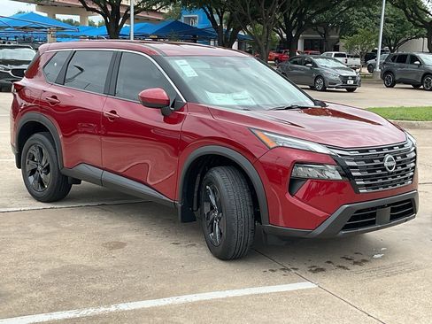 New 2026 Nissan Rogue SV FWD image 4