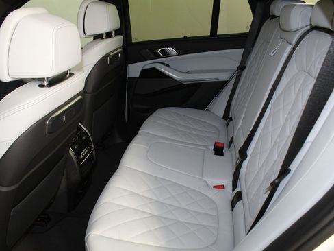 New 2026 BMW X5 sDrive40i w/ Climate Comfort Package image 24