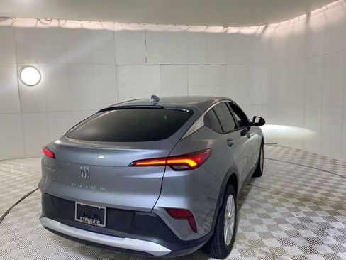 Used 2024 Buick Envista Preferred w/ Convenience I Package image 17