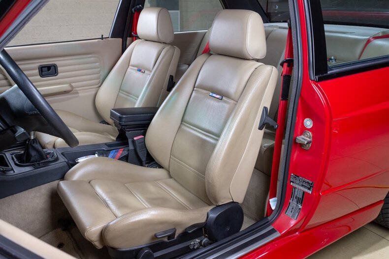 Used 1990 BMW M3 Coupe RWD image 39